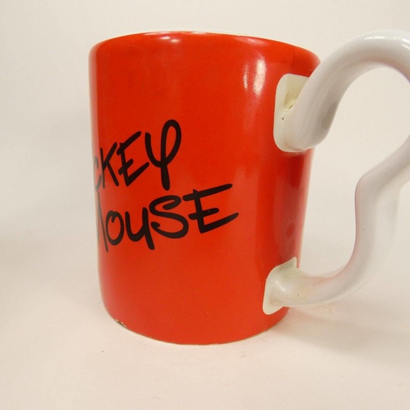 Mickey Mouse Red Ceramic Coffee Mug Handle-Shapes Mickey Silhouette Face UEJYY - Picture 5 of 15